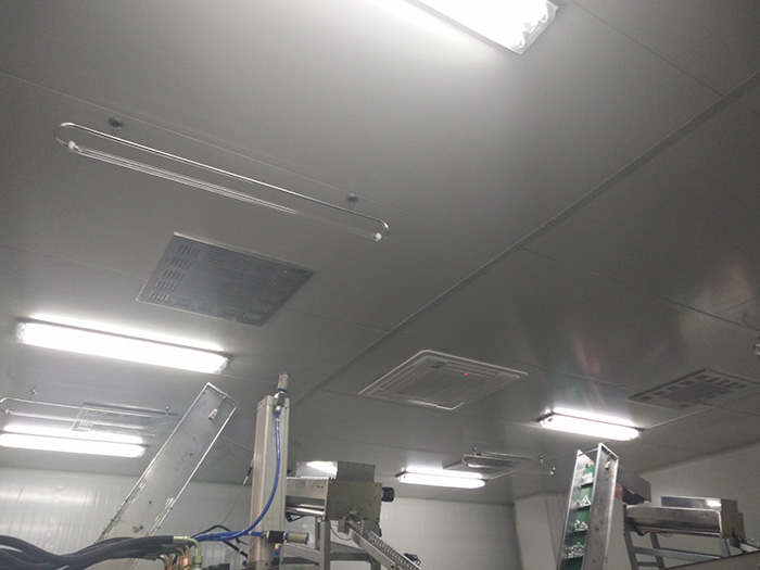 吉拓機械走向世界無菌凈化生產線吹瓶機